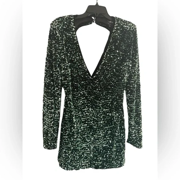 Bardot | Dresses | Bardot L Sequin Green Dress | Poshmark